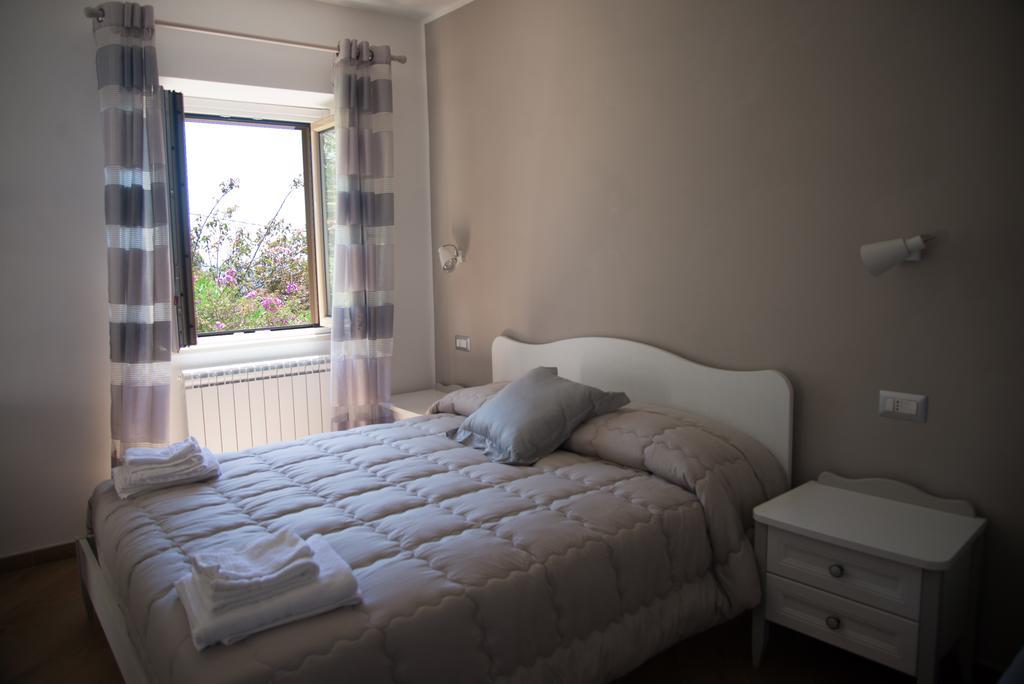 Villa Caterina Affittacamere Maratea Bagian luar foto